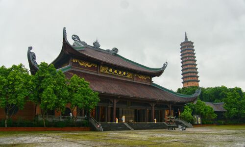Bai Dinh Pagoda Exterior